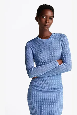Kabelgebreide slim fit trui