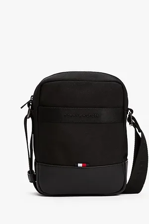 Tommy Hilfiger Reportertas met metalen logo en crossbodyband