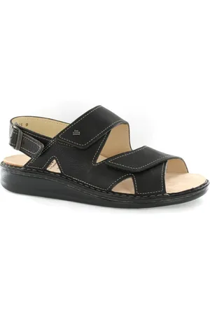 Finn Toro S Sandalen