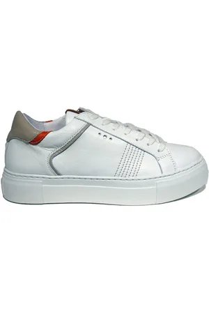 Aqa Shoes A8295 Sneakers