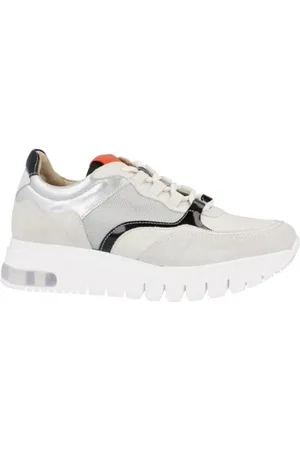 Aqa Shoes A8316 Sneakers