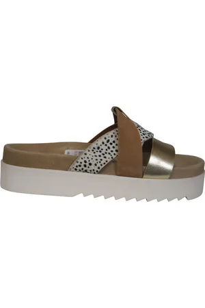Maruti Bari Slippers