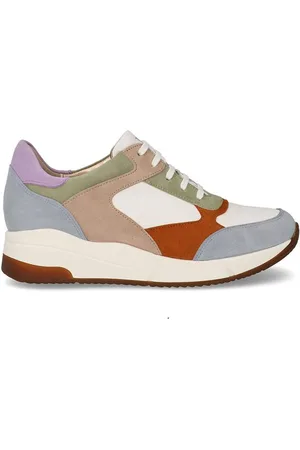 1334 Sneakers