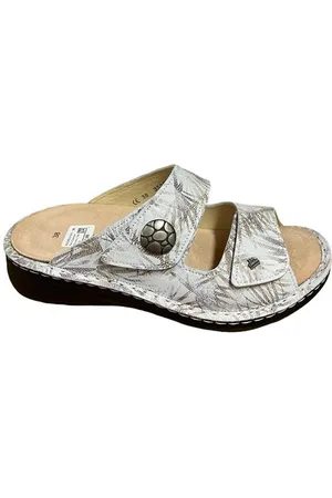 Finn MOOREA Slippers