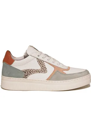 Maruti Momo-leather Sneakers