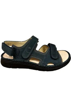 Finn Wanaka-s Sandalen