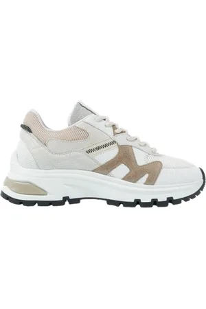 VIA VAI 62010-07 Liz Finley Sneakers