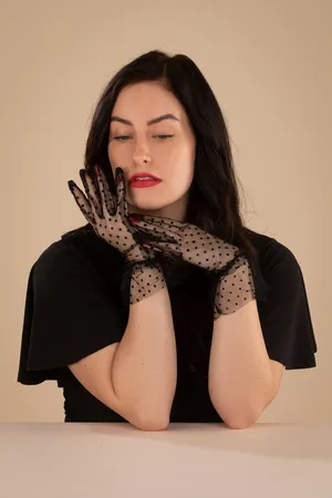 Pamela Mann Korte handschoenen in mesh
