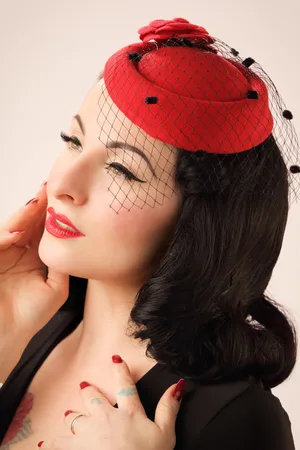Banned Retro Marilyn Fascinator in