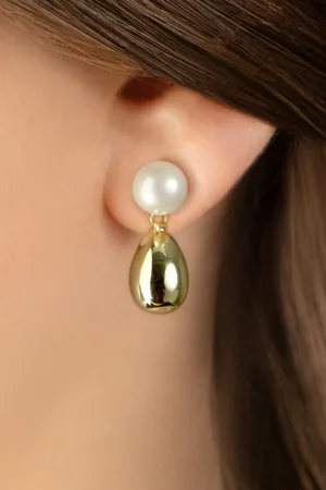 Day&Eve by Go Dutch Label Classy Girl Pearl oorbellen in goud