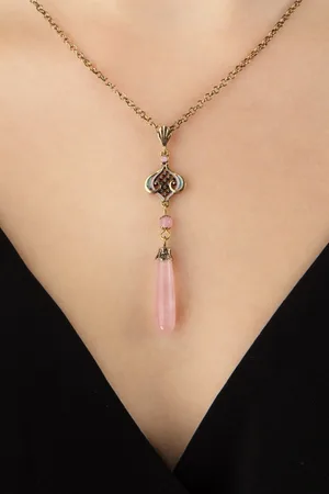 Lovely Rose Quart ketting in lichtroze