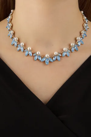 Lovely Pearly Leaves ketting in blauw