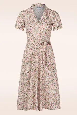 Very Cherry Revers Floral midi jurk in wit en multi