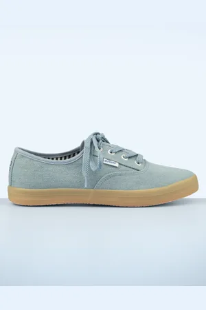 QS by s.Oliver Jodi sneakers in licht denim
