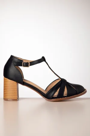 Banned Retro Fancy Footwork pumps in