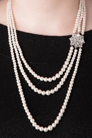 Lovely Paris Pearls Crystal ketting