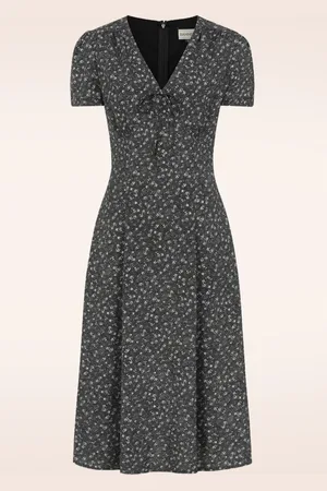 Banned Retro Josephine Ditzy swing jurk in zwart
