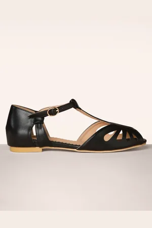 Banned Retro Secret Love flats in