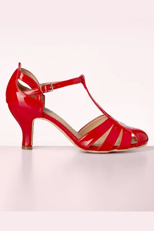Banned Retro Dance Me To The Stars pumps in
