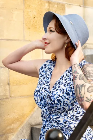 Bronté Zoey Straw Cloche hoed in zacht lavendel