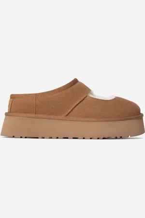 UGG ® Bea Mary Jane in Brown, Maat 36, Suede