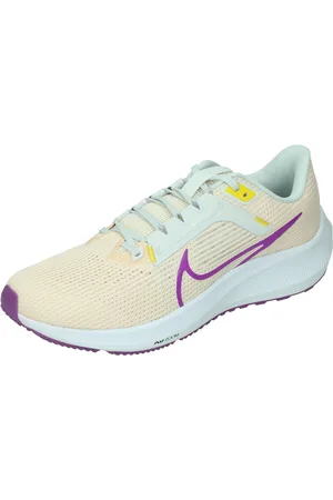 Nike Pegasus 40