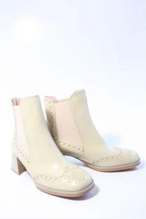 Hispanitas Milan 243588 enkellaars