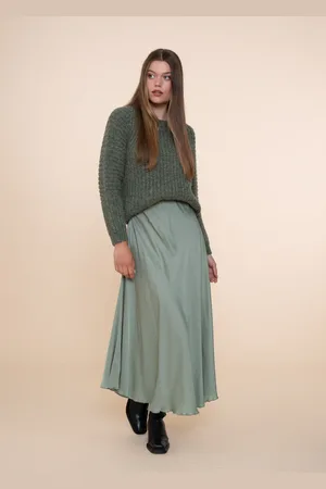 Simple Flach skirt stone green