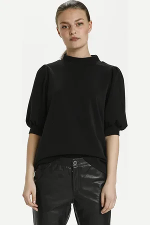My Essential Wardrobe 10703704 21 the puff blouse