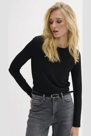 My Essential Wardrobe 10703600 the modal blouse