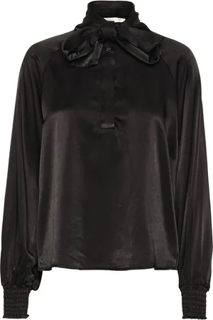 My Essential Wardrobe 10704992 estelle scarf blouse