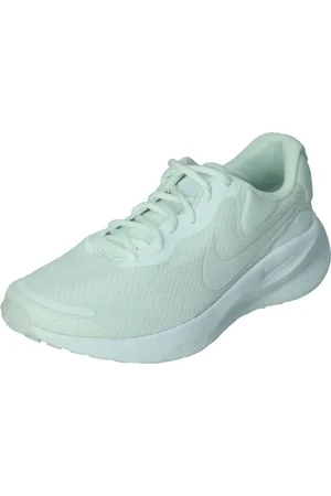 Nike Revolution 7