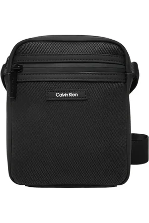 Calvin Klein Essentials reporter tas