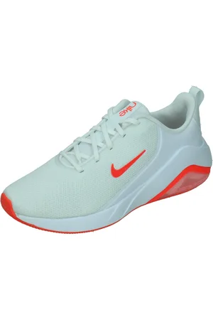 Nike Bella 7