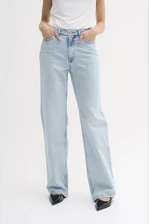 My Essential Wardrobe 10704222 35 the louis 139 high wide
