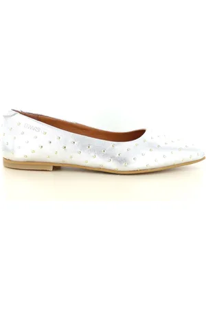 DWRS Porto studs