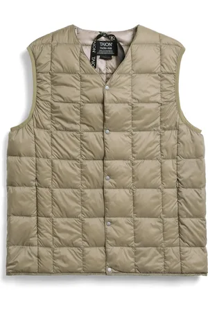 TAION V-neck down vest 001