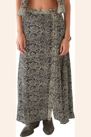 MAISON HOTEL Eeva skirt black sheep