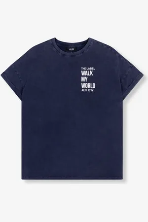 Alix the label Walk my world t-shirt