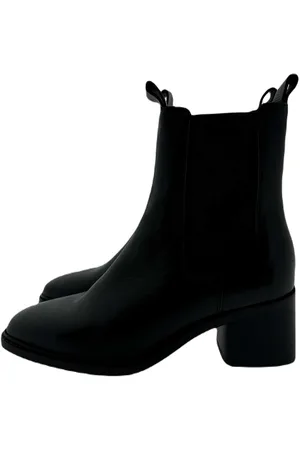 VIA VAI 62135 boots