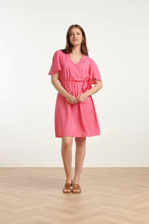 Smashed Lemon 25170 fuchsia zomerjurk met overlap v-hals |