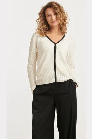 Smashed Lemon 25265 off white knitted cardigan met e contrast details