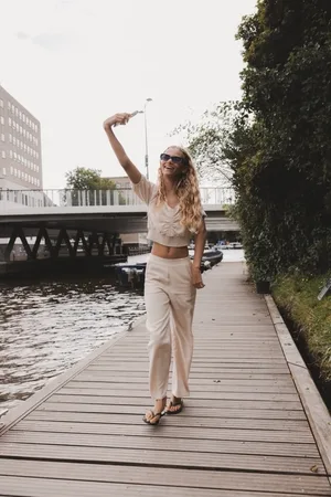 LOOXS Revolution Wide leg broek viscose / linnen zand voor meisjes in de kleur