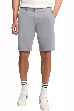 No Excess Short chino garment dyed twill stre washed blue