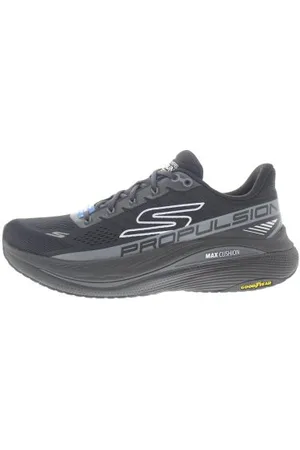 Skechers Max cushioning