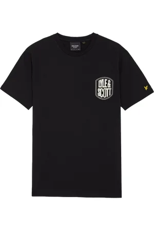 Lyle & Scott Embroidered badge graphic t-shirt