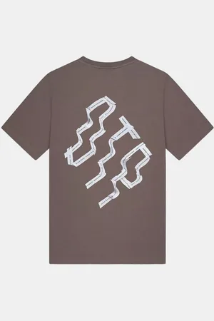 OFF THE PITCH Triple slim fit tee