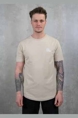 OFF THE PITCH Fullstop slim fit tee