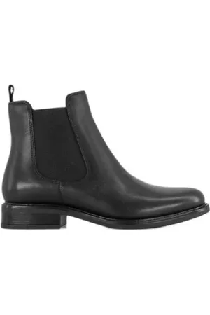 5th Avenue Chelsea boots
