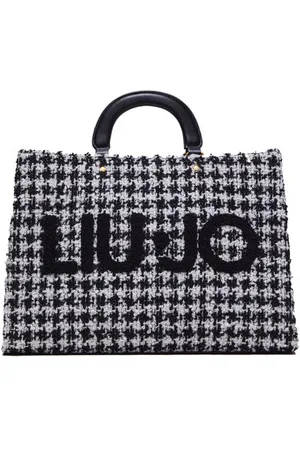 Liu jo handtas sale hot sale